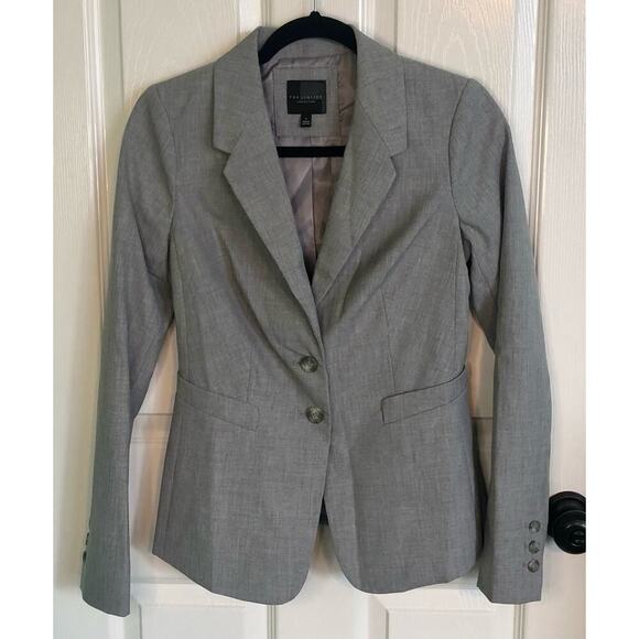 The Limited Collection Gray Two Button Long Sleeve Lined Blazer Work - Size 2 - Picture 1 of 6
